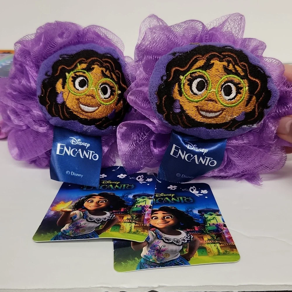 Disney Encanto Shower Curtain & Loofahs